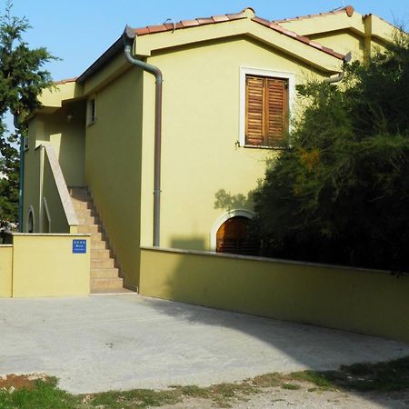Apartments Mrkus Baska  Bagian luar foto
