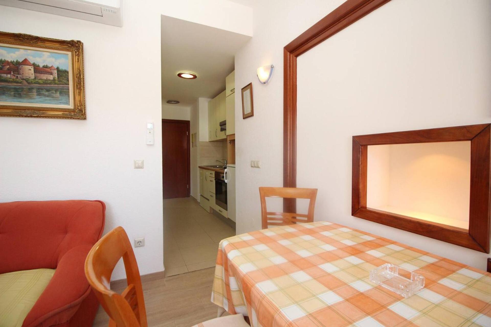 Apartments Mrkus Baska  Bagian luar foto